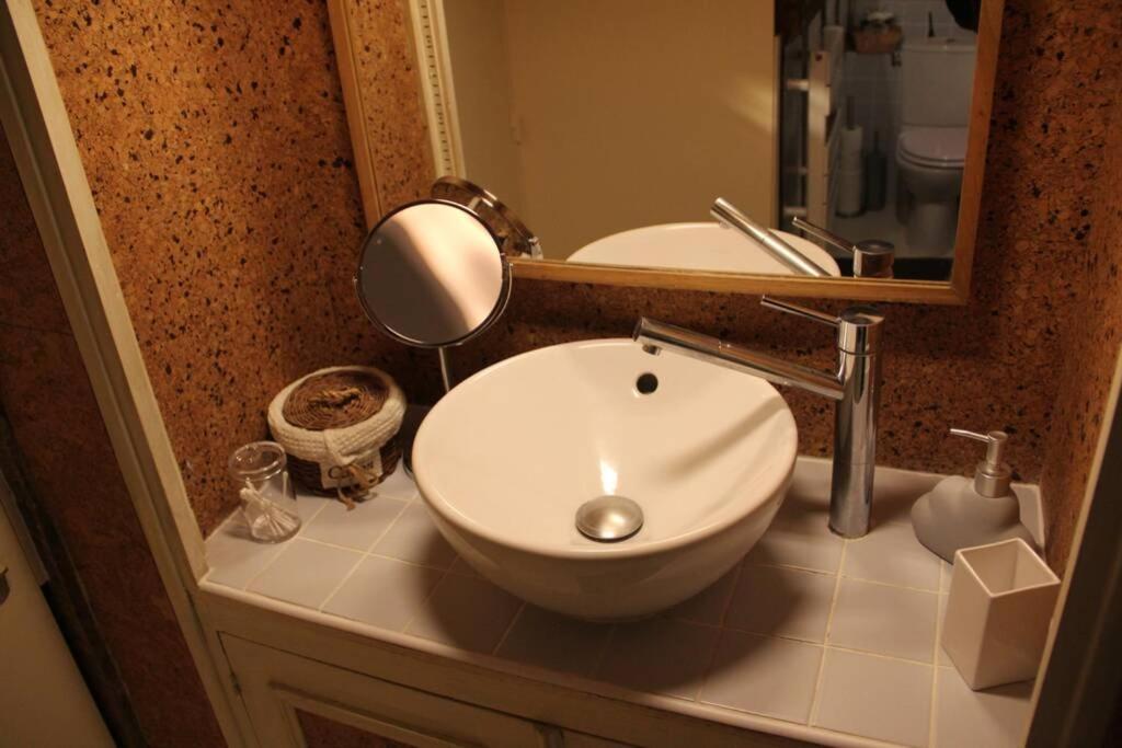 Cosy Studio Place Sainte Catherine Онфлёр Экстерьер фото