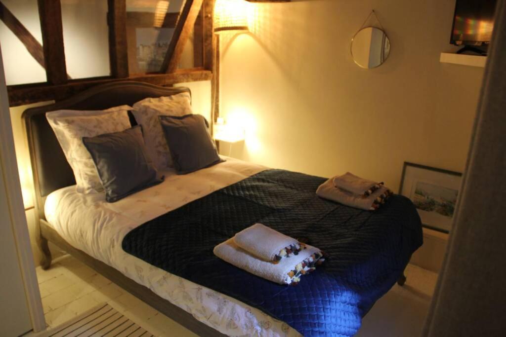 Cosy Studio Place Sainte Catherine Онфлёр Экстерьер фото